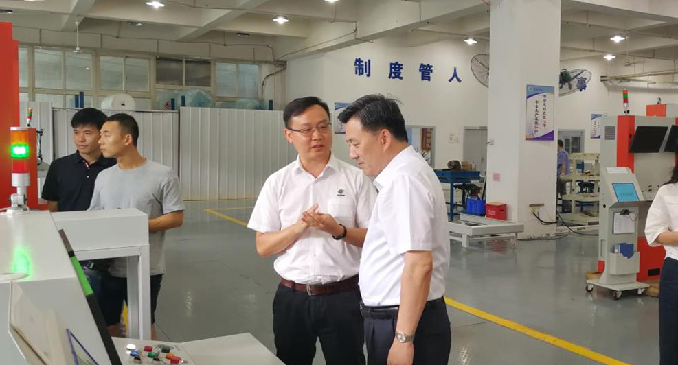 热烈欢迎重庆市北碚区区委书记周旭莅临米兰·(milan)科技考察